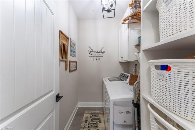 4593 Olivine Lane, Pfafftown, NC 27040