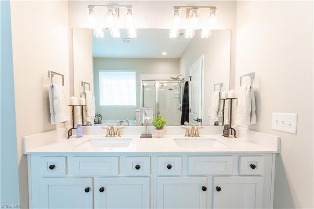 4593 Olivine Lane, Pfafftown, NC 27040