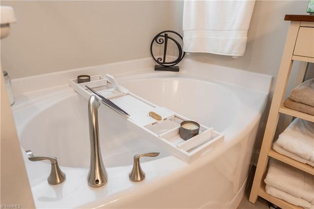 4593 Olivine Lane, Pfafftown, NC 27040