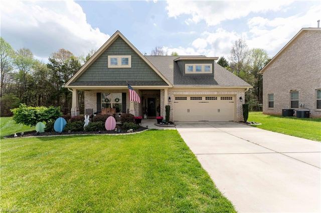 4593 Olivine Lane, Pfafftown, NC 27040