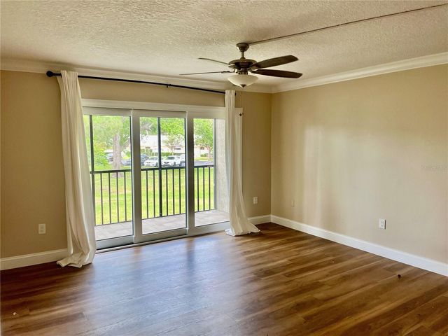 1423 PINE GLEN LANE H2, Tarpon Springs, FL 34688