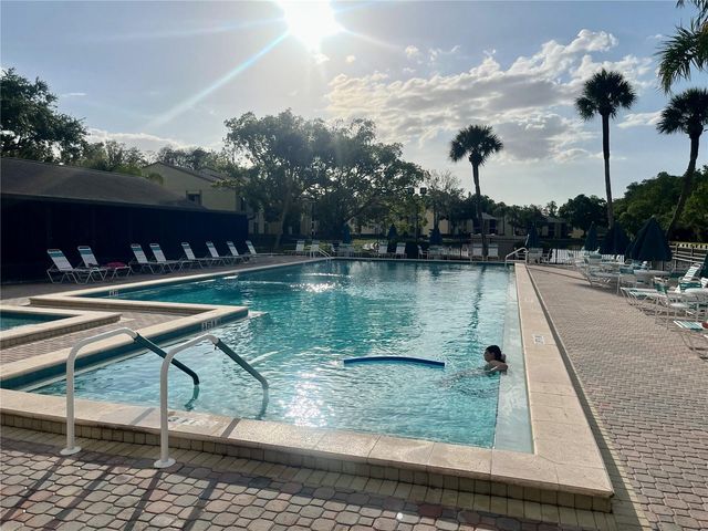 1423 PINE GLEN LANE H2, Tarpon Springs, FL 34688