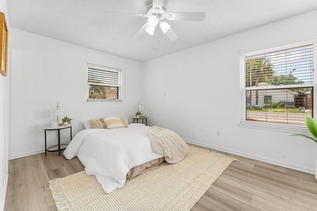 237 Indian Oaks Drive, Destin, FL 32541