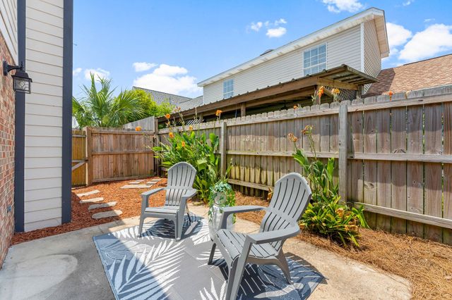 237 Indian Oaks Drive, Destin, FL 32541