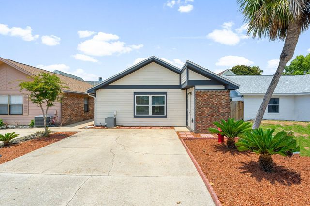 237 Indian Oaks Drive, Destin, FL 32541
