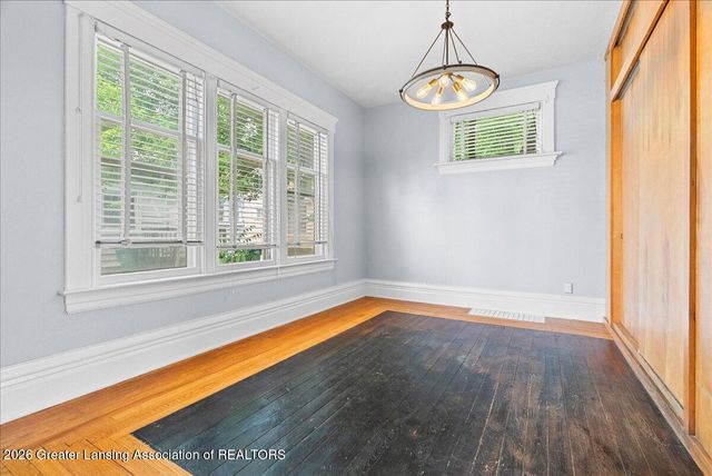 320 W Genesee Street, Lansing, MI 48933