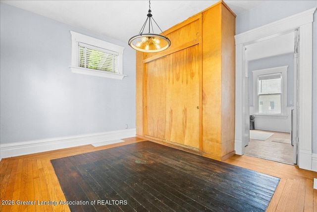 320 W Genesee Street, Lansing, MI 48933