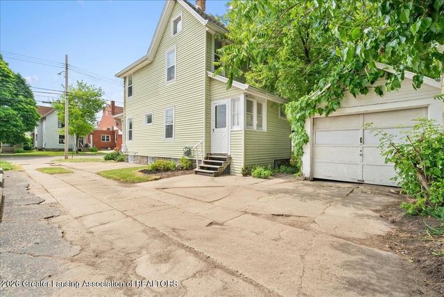 320 W Genesee Street, Lansing, MI 48933