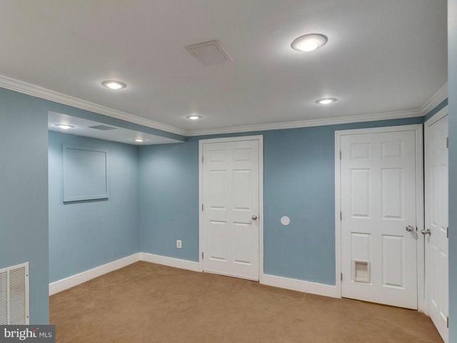 2416 S CULPEPER ST, Arlington, VA 22206