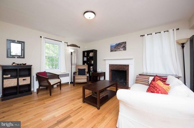 2416 S CULPEPER ST, Arlington, VA 22206