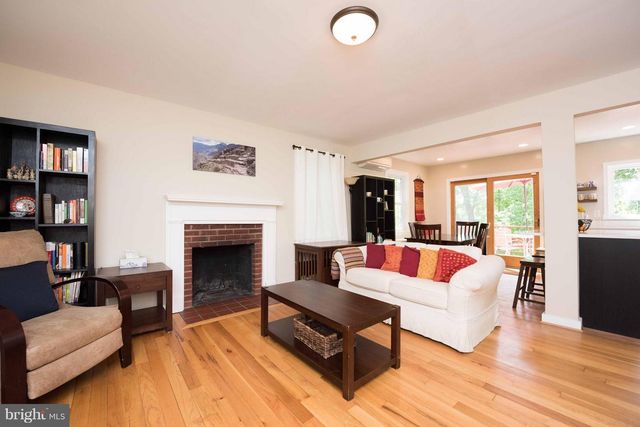 2416 S CULPEPER ST, Arlington, VA 22206