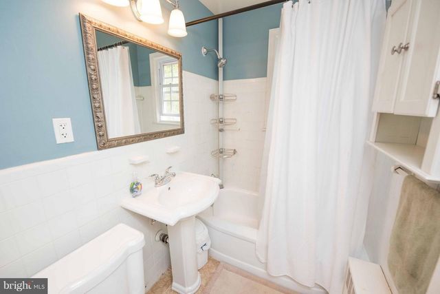 2416 S CULPEPER ST, Arlington, VA 22206