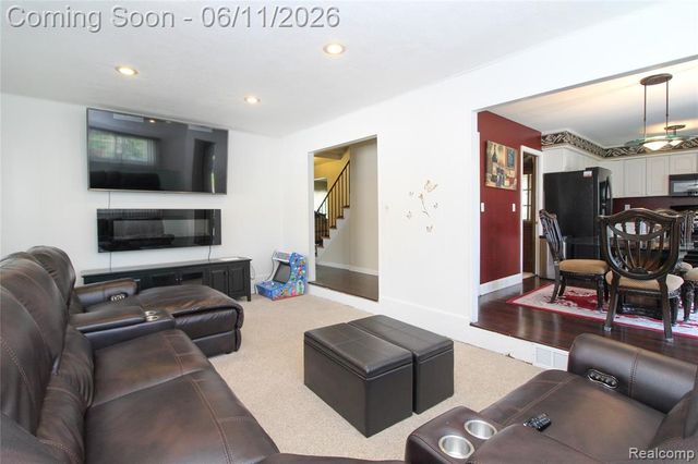 17020 Pennsylvania Street, Southfield, MI 48075