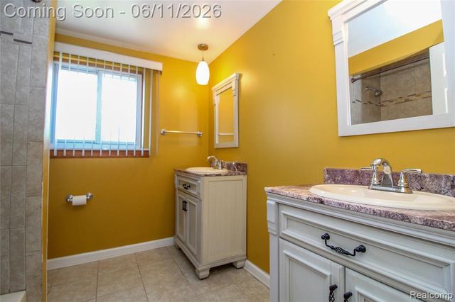 17020 Pennsylvania Street, Southfield, MI 48075