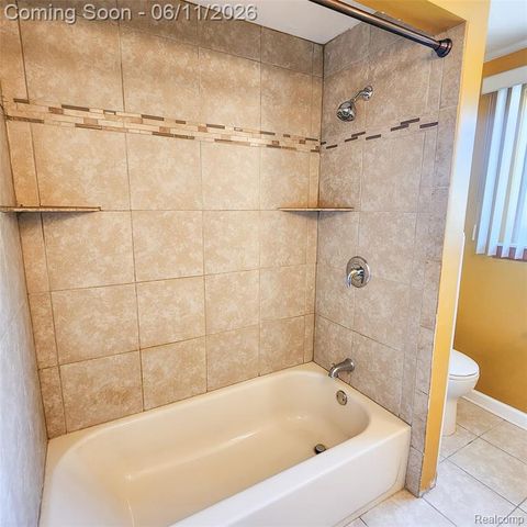 17020 Pennsylvania Street, Southfield, MI 48075