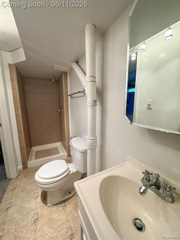 17020 Pennsylvania Street, Southfield, MI 48075