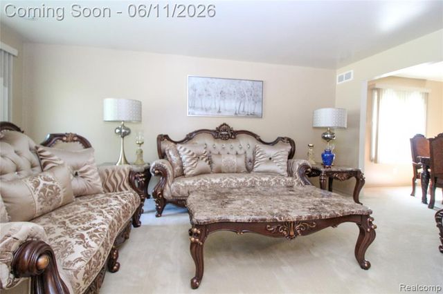 17020 Pennsylvania Street, Southfield, MI 48075