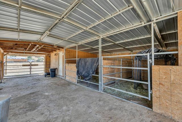 6048 Amos Ln, Valley Springs, CA 95252