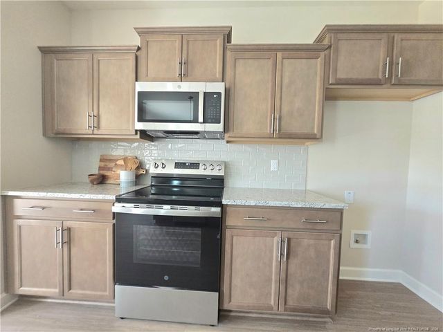 46 Poplar Drive, Spring Lake, NC 28390