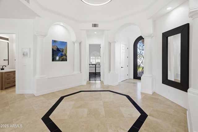 12055 N 108TH Place, Scottsdale, AZ 85259
