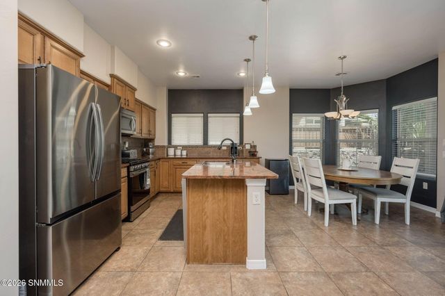 3910 Agua De Vida Drive, Las Cruces, NM 88012
