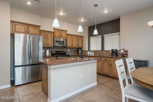 3910 Agua De Vida Drive, Las Cruces, NM 88012