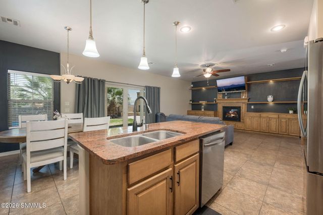 3910 Agua De Vida Drive, Las Cruces, NM 88012