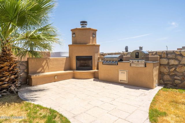 3910 Agua De Vida Drive, Las Cruces, NM 88012