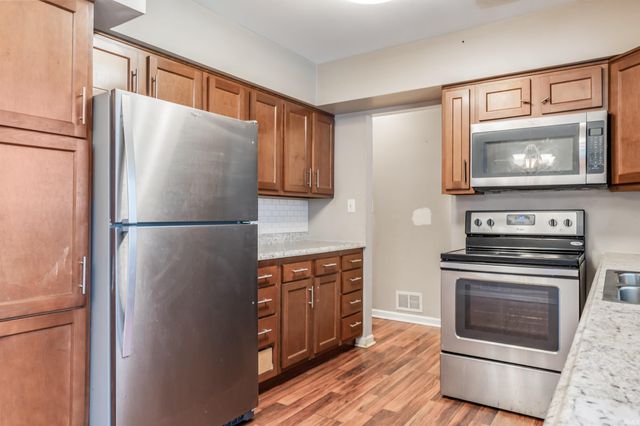 2725 Schaper Drive, Fort Wayne, IN 46806