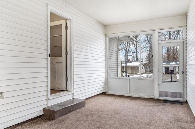 2725 Schaper Drive, Fort Wayne, IN 46806