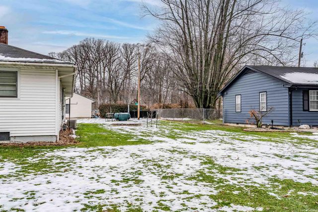 2725 Schaper Drive, Fort Wayne, IN 46806