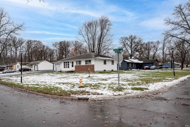 2725 Schaper Drive, Fort Wayne, IN 46806