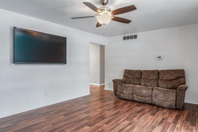 2725 Schaper Drive, Fort Wayne, IN 46806