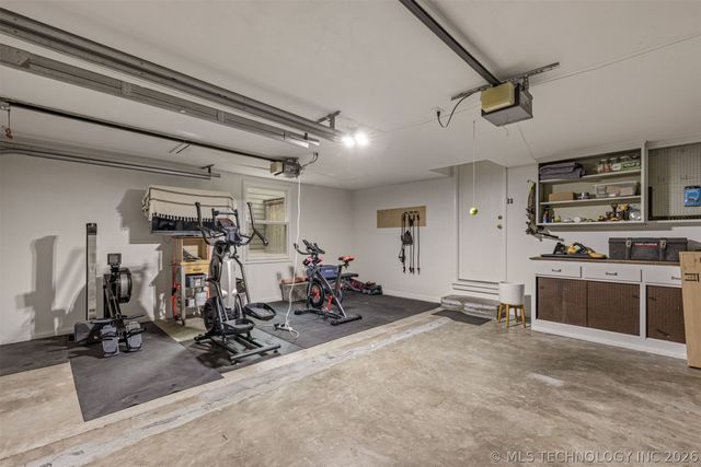 3645 S Utica Avenue, Tulsa, OK 74105