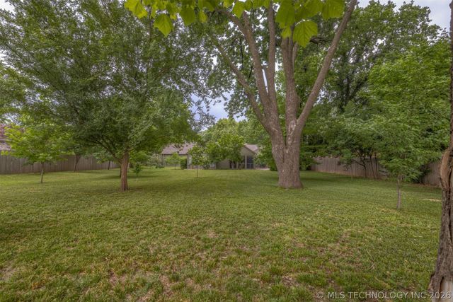 3645 S Utica Avenue, Tulsa, OK 74105
