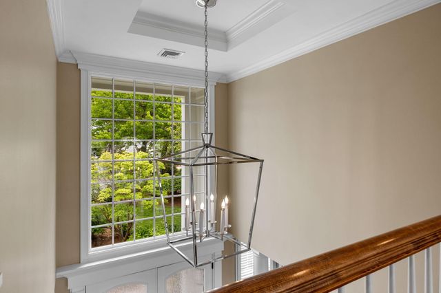 8 Bowsprit Point, Mashpee, MA 02649