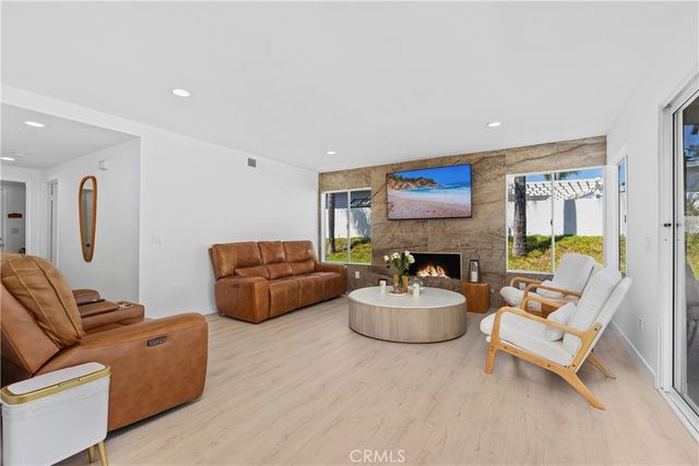 20 Sand Pointe, Laguna Niguel, CA 92677