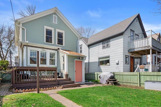 3328 Bartlett AVENUE, Milwaukee, WI 53211