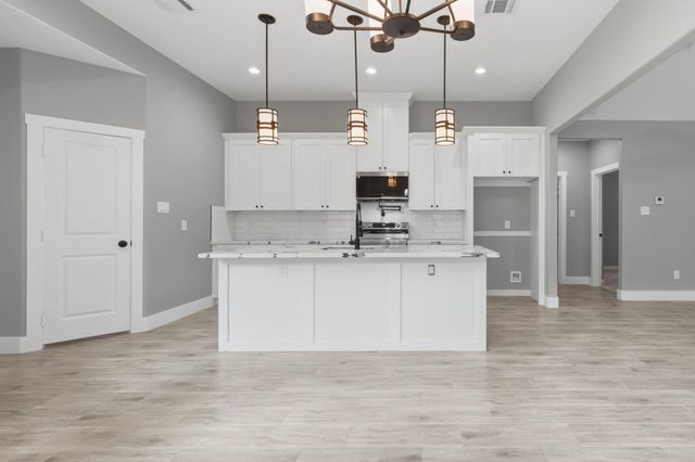 15011 Indian Hill Trail, Willis, TX 77378