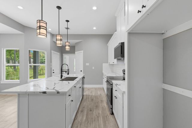 15011 Indian Hill Trail, Willis, TX 77378