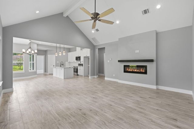 15011 Indian Hill Trail, Willis, TX 77378