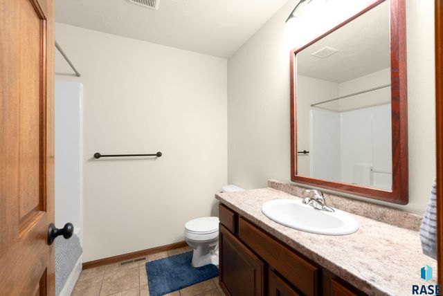710 Fox Ct Court, Tea, SD 57064