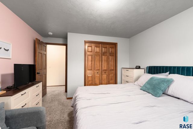 710 Fox Ct Court, Tea, SD 57064