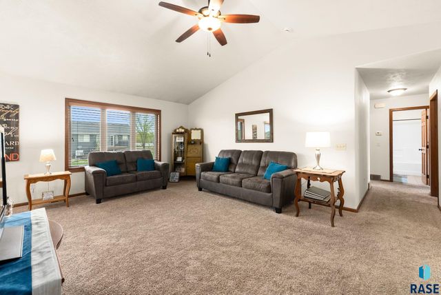 710 Fox Ct Court, Tea, SD 57064