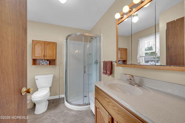 971 Stamler Drive, Toms River, NJ 08753