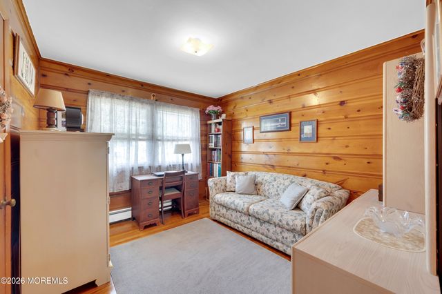 971 Stamler Drive, Toms River, NJ 08753