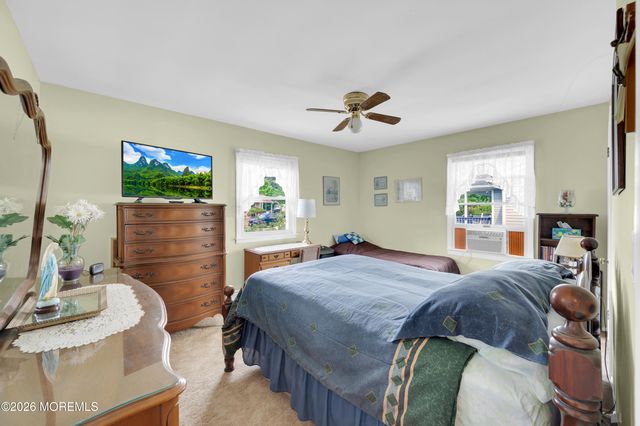 971 Stamler Drive, Toms River, NJ 08753