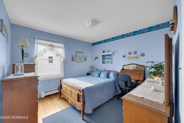 971 Stamler Drive, Toms River, NJ 08753