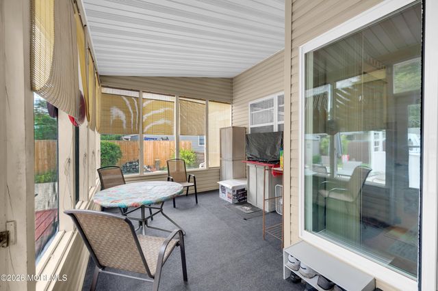 971 Stamler Drive, Toms River, NJ 08753
