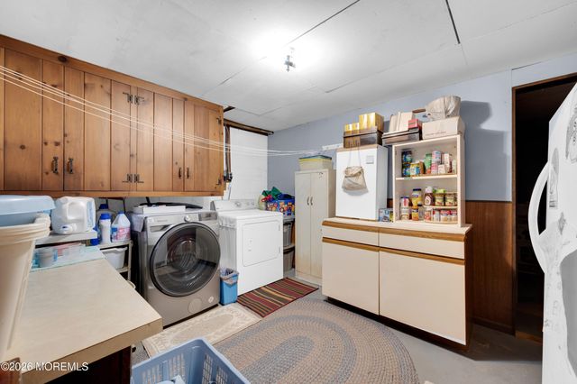 971 Stamler Drive, Toms River, NJ 08753